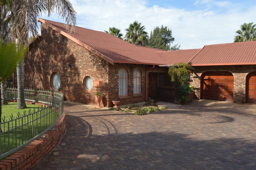 3 Bedroom Property for Sale in Doringkruin North West